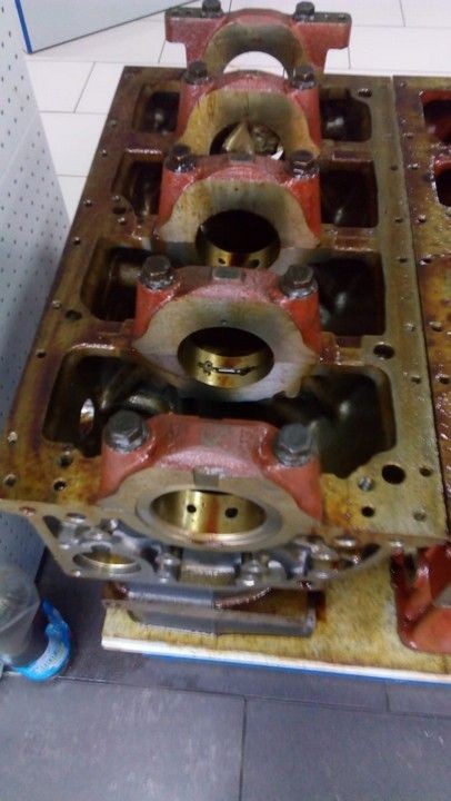 Блок цилиндров двигателя Д-240 — 1