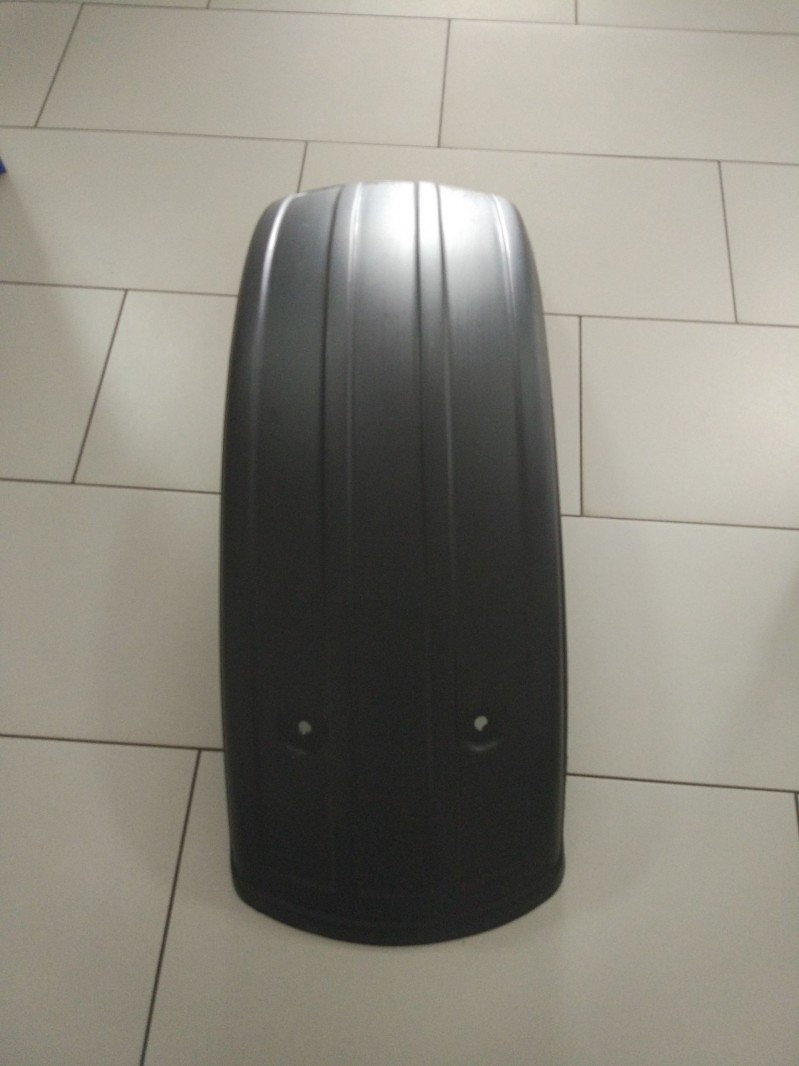 Крыло переднее НЧ(пластм.) МТЗ-82 — 1