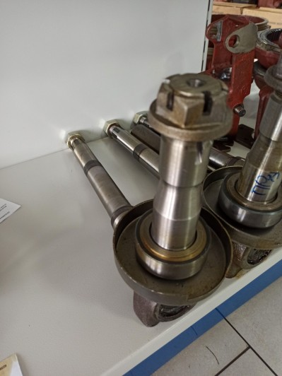 Цапфа МТЗ-80 левая