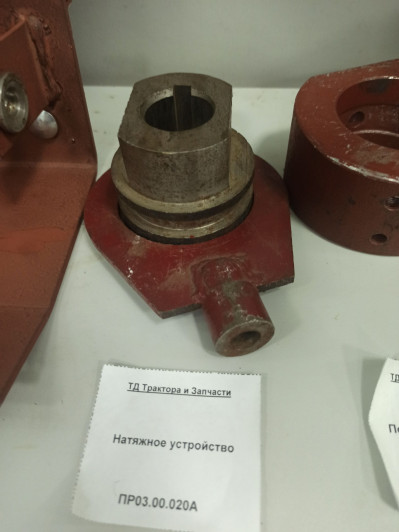 Натяжное устройство